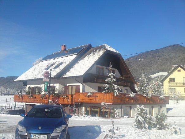 Gostisce Uh- Planica Hotel Rateče Buitenkant foto
